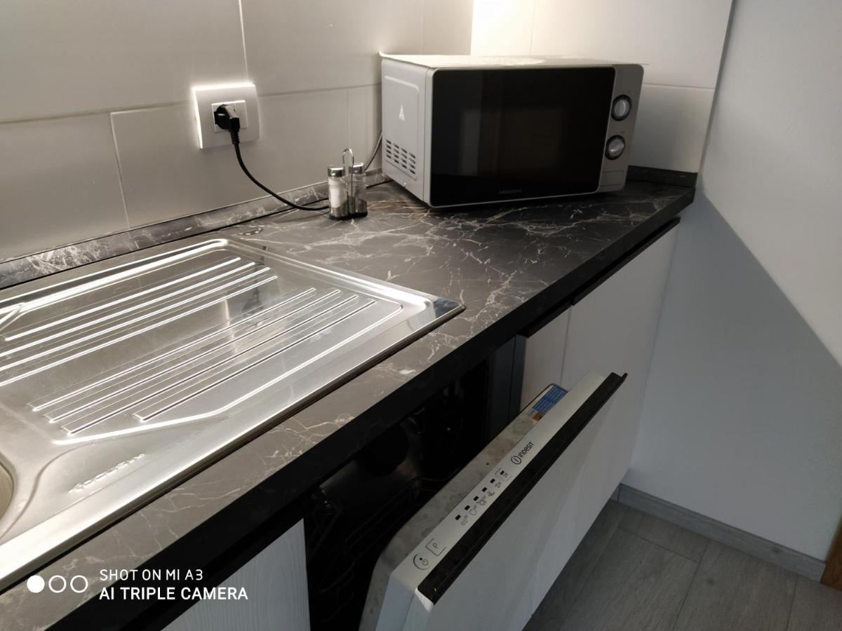 Un Oeil Sur La Cathedrale Apartment อาออสตา ภายนอก รูปภาพ